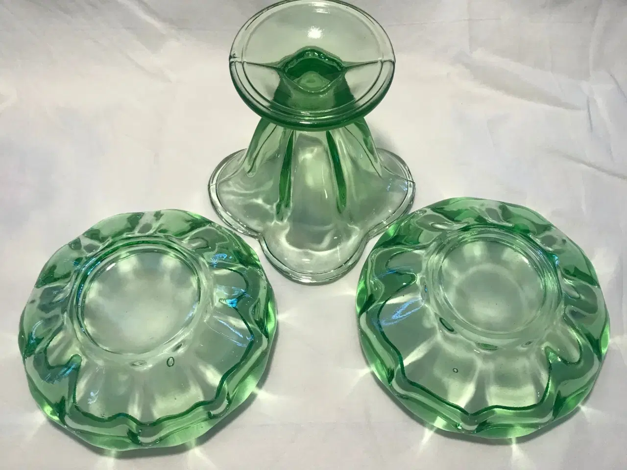 Billede 3 - Smukke vintage skåle i grønt glas