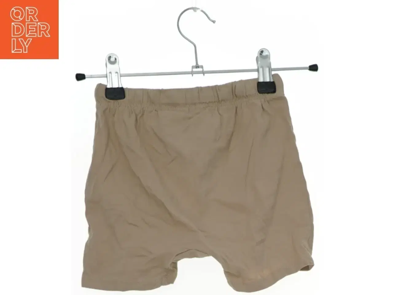 Billede 2 - Beige shorts fra H&M (str. 92)