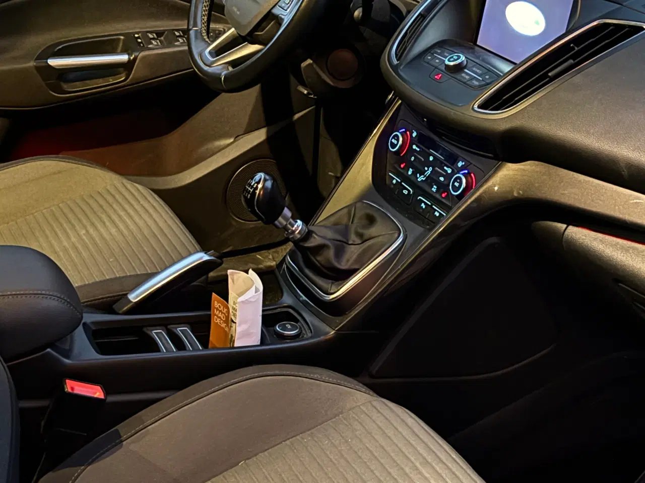 Billede 3 - Lækker familiebil med plads til det hele. 