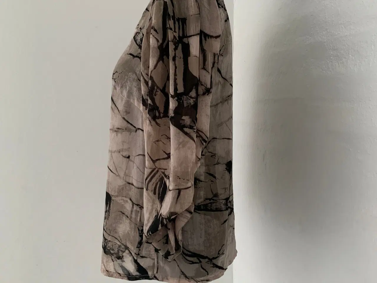 Billede 3 - Bluse str.36