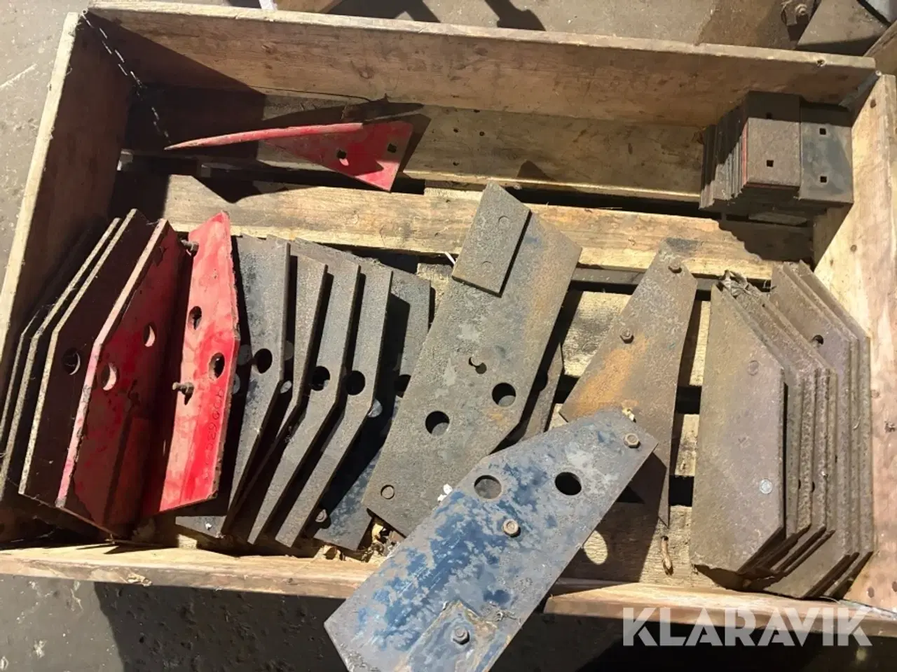 Billede 5 - Sliddele - passer skjold og Kongskilde