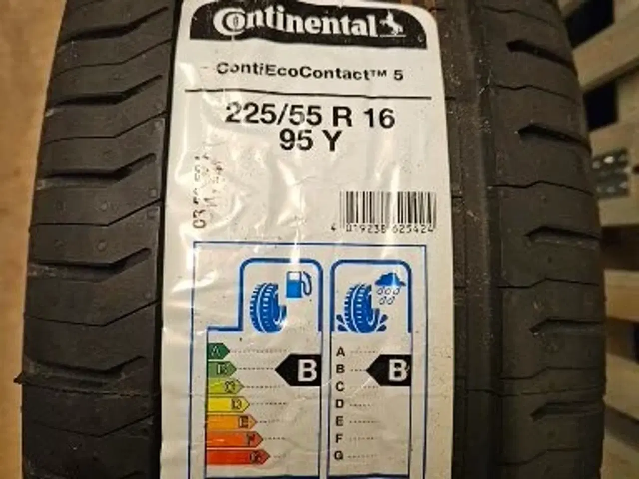 Billede 2 - Fine ubrugte sommerdæk.