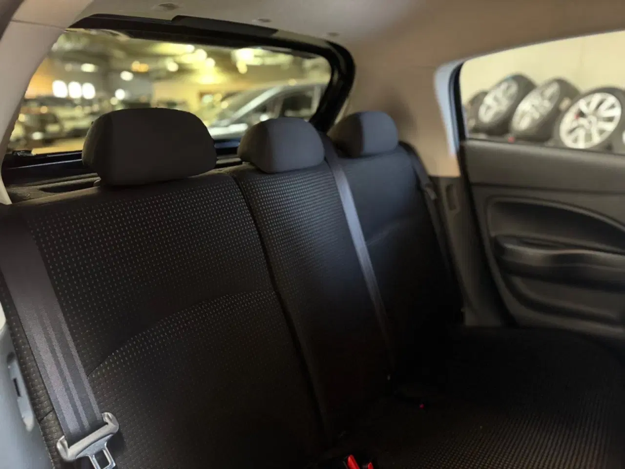 Billede 12 - Mitsubishi Space Star 1,2 Black & White