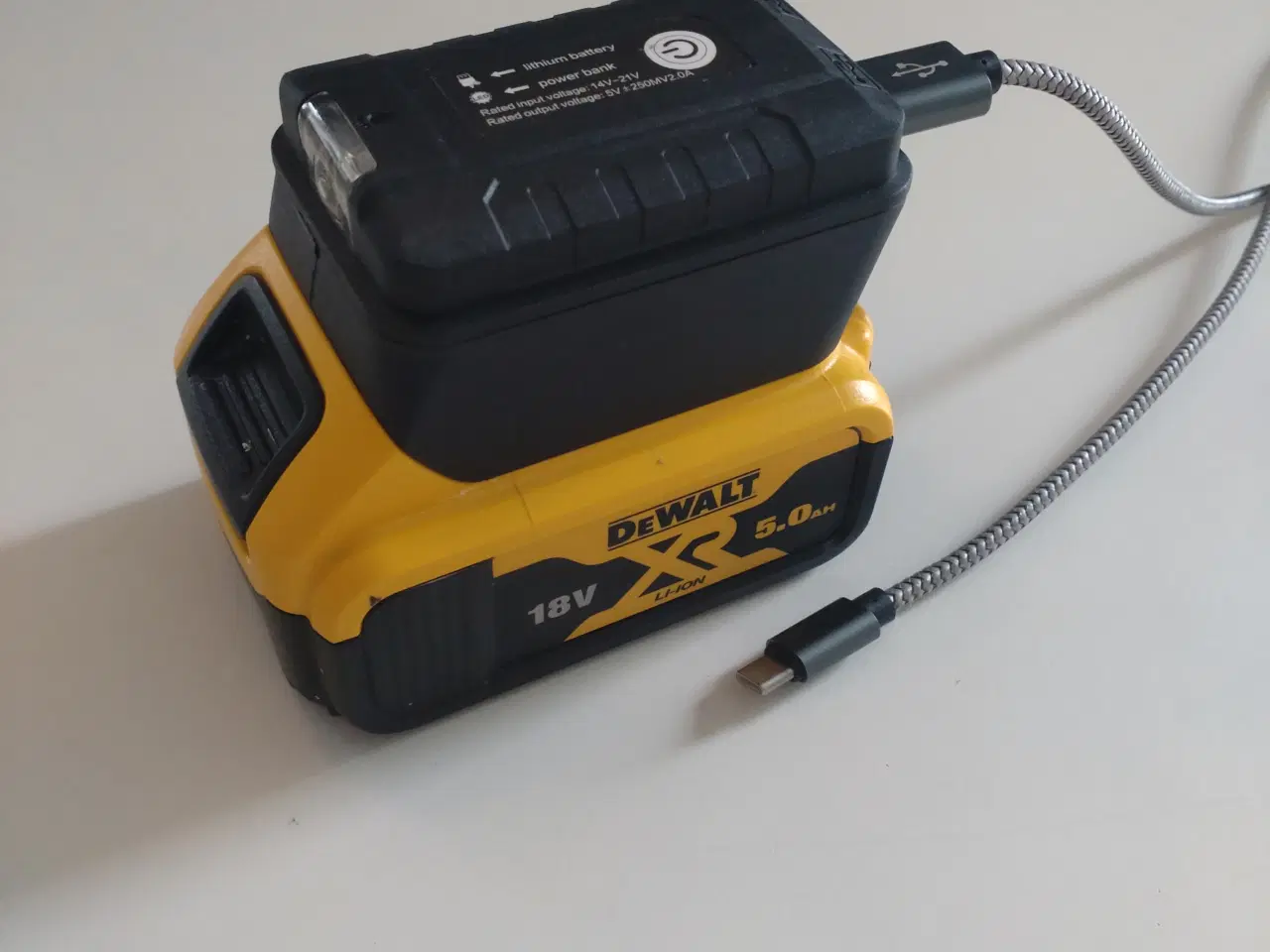 Billede 1 - Powerbank adapter til Dewalt batteri