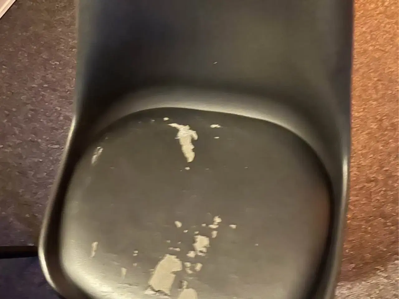 Billede 3 - Spisebord + 4 stole 