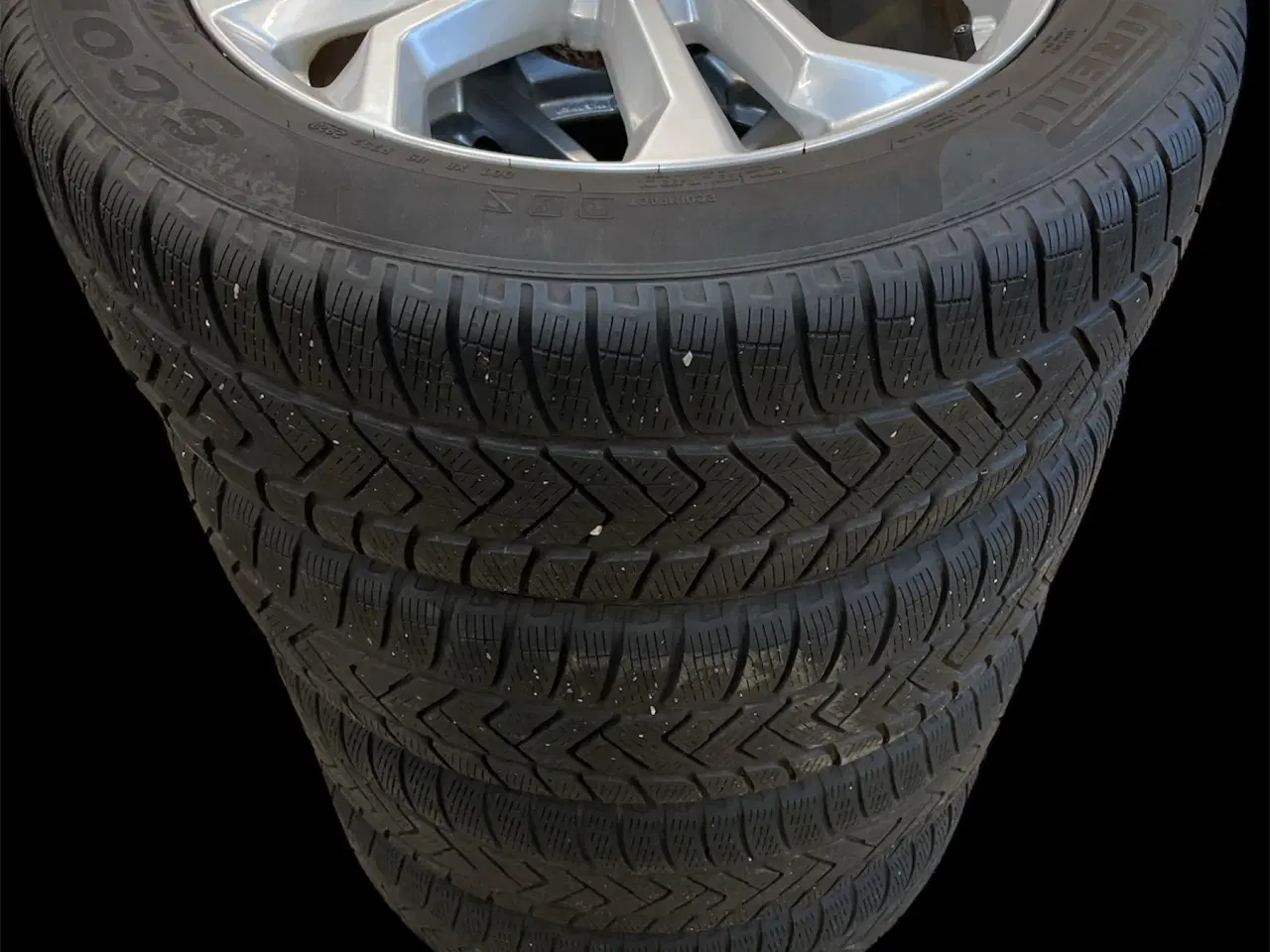 Billede 2 - 18 Volvo XC40 235/55r18 Ref.149 vinter