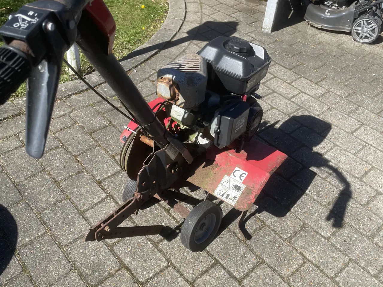 Billede 7 - Jonsered havefræse