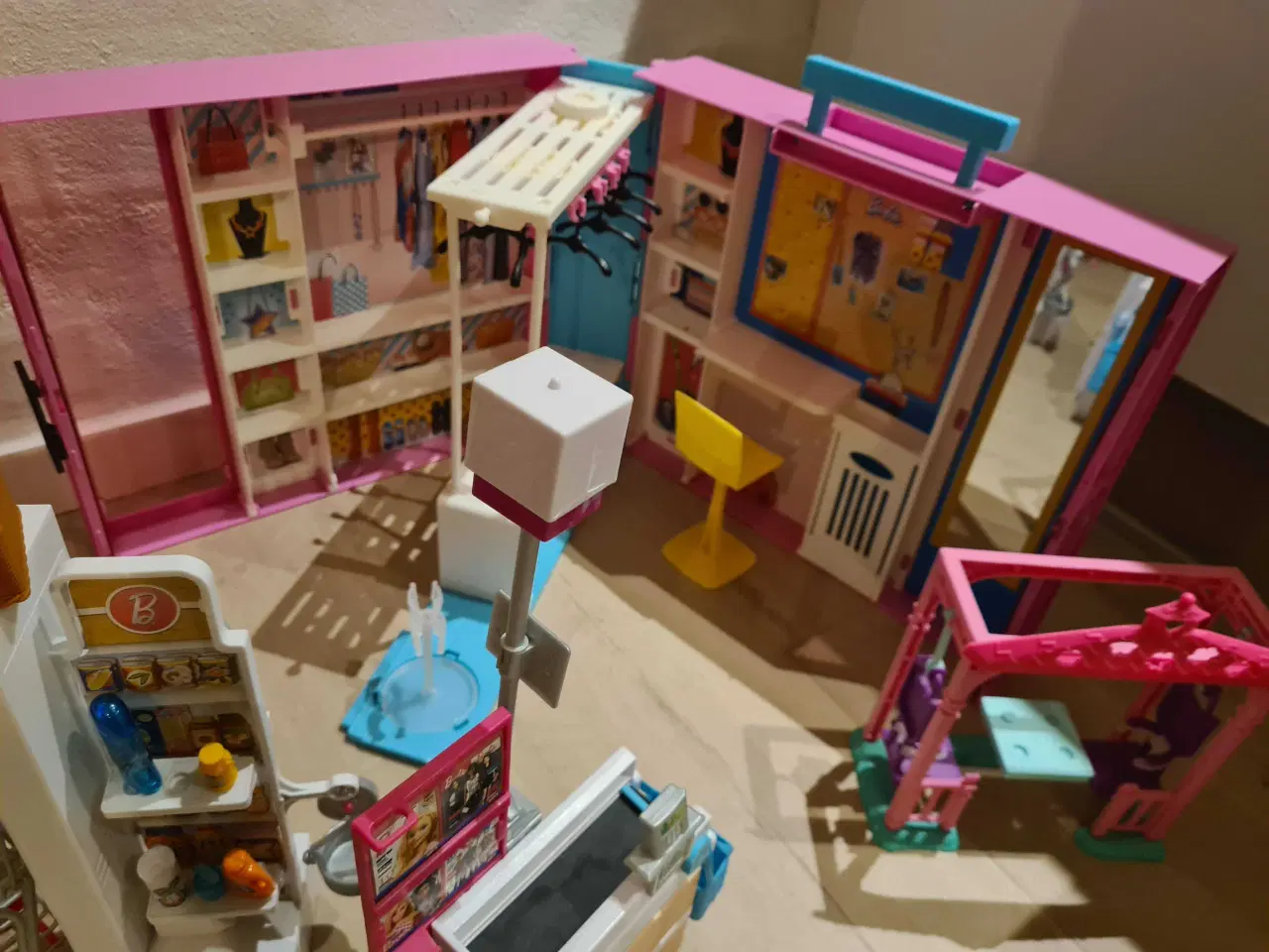 Billede 3 - Barbie tilbehør