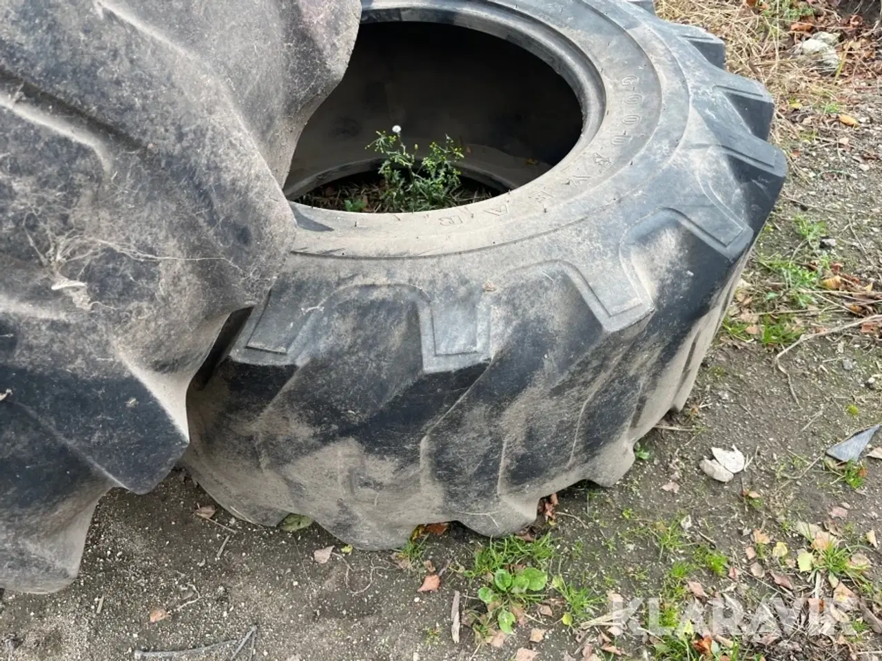 Billede 8 - Dæk Goodyear Super grip til rendegraver 2 styk