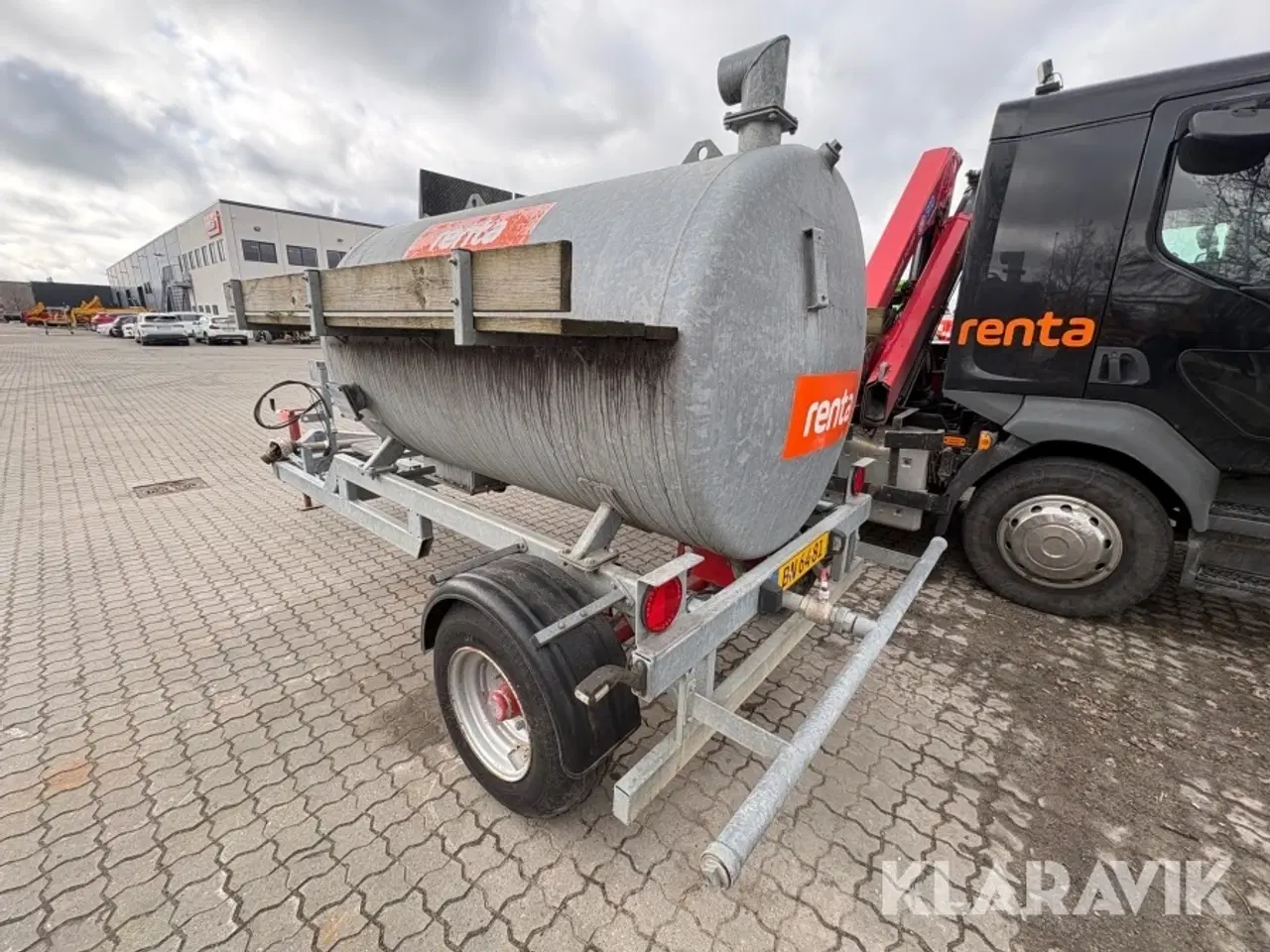 Billede 3 - Vandvogn SOLUS 3000 med pumpe