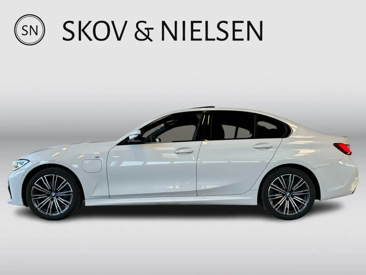 Billede 2 - BMW 330e 2,0 Touring M-Sport+ aut.