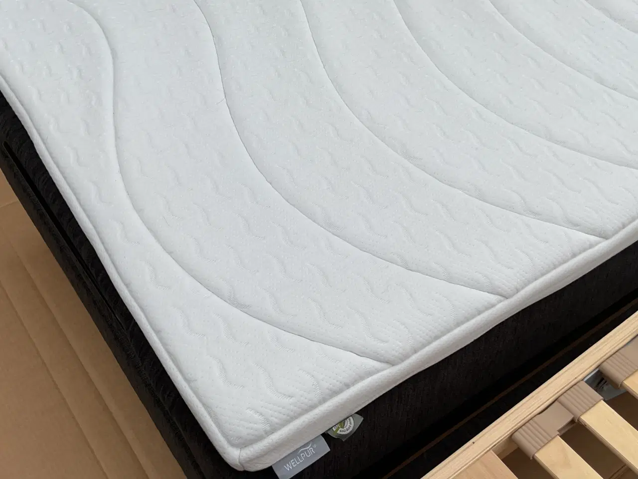 Billede 1 - 2 stk Elevationssenge med madrasser