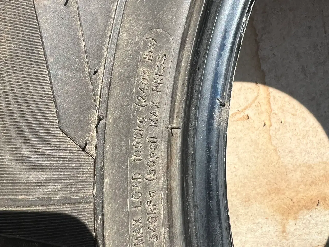Billede 1 - 4 stk 245/65-17 dæk