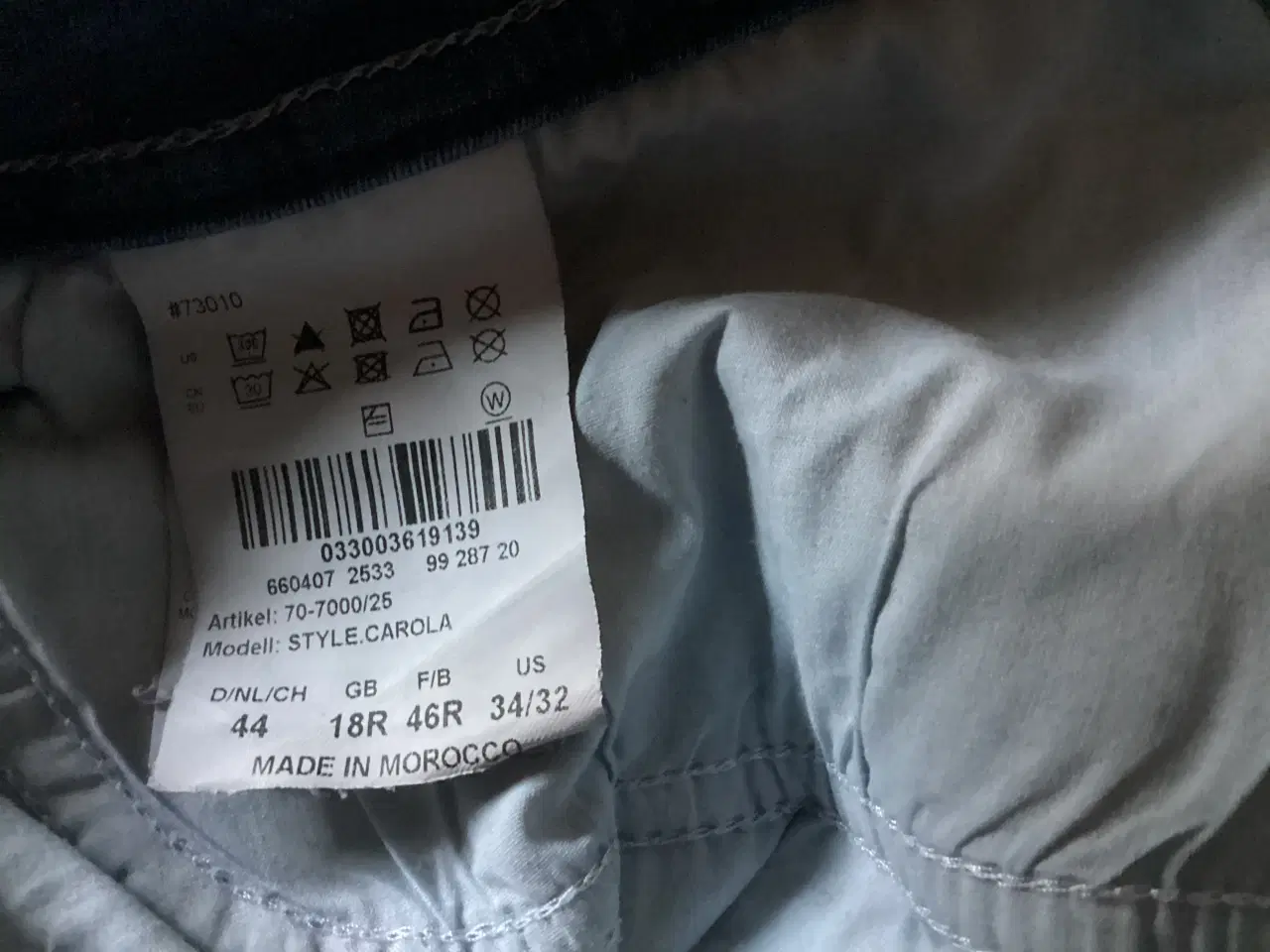 Billede 3 - Cowboybukser mrk.Brax blå denim