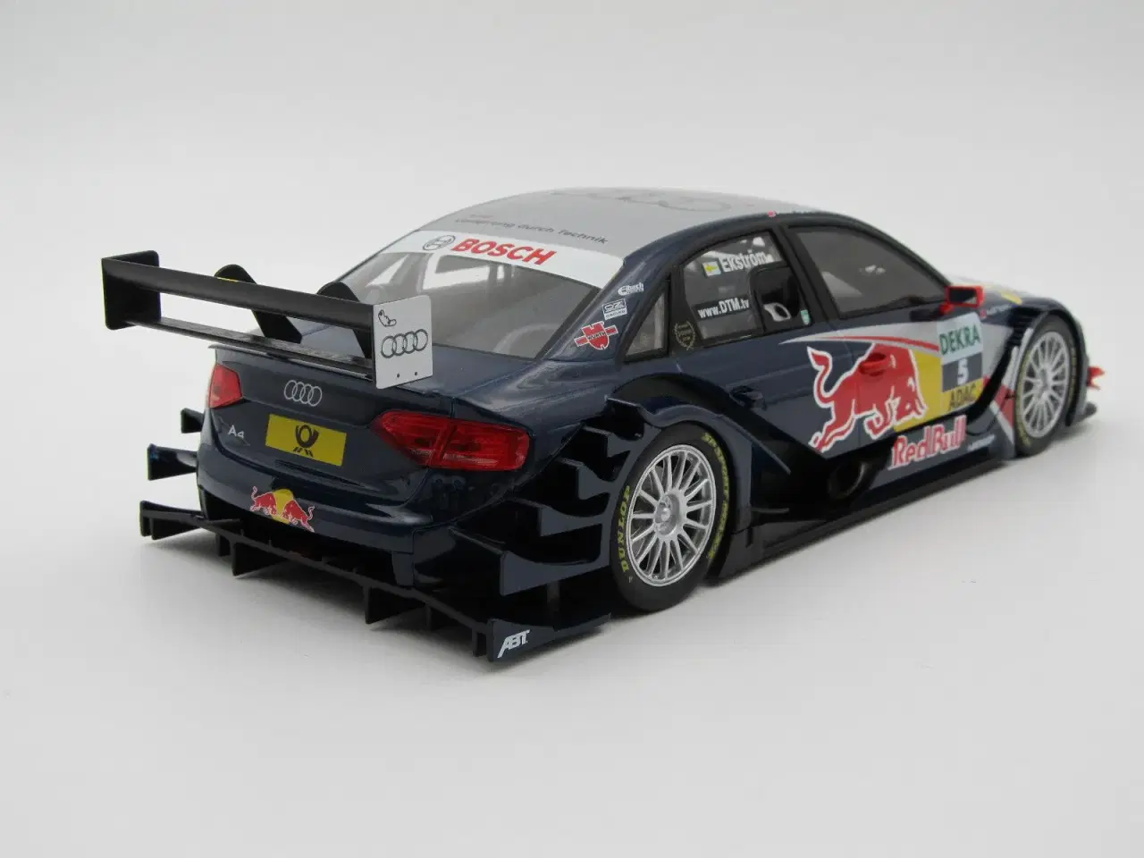 Billede 4 - 2009 Audi A4 DTM #5 Mathias Eksrtöm 1:18