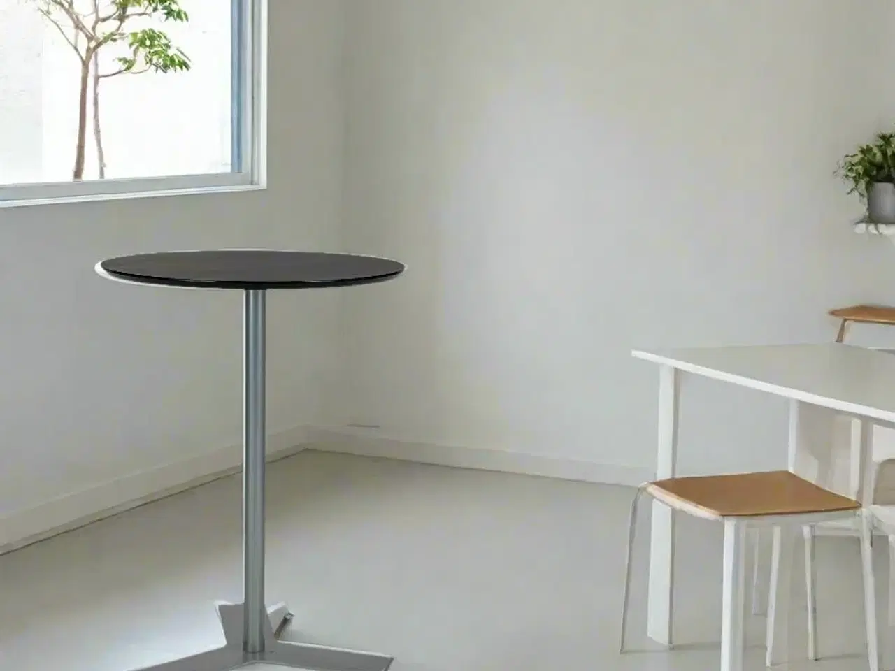 Billede 2 - Rundt bord “Silk” fra Dencon