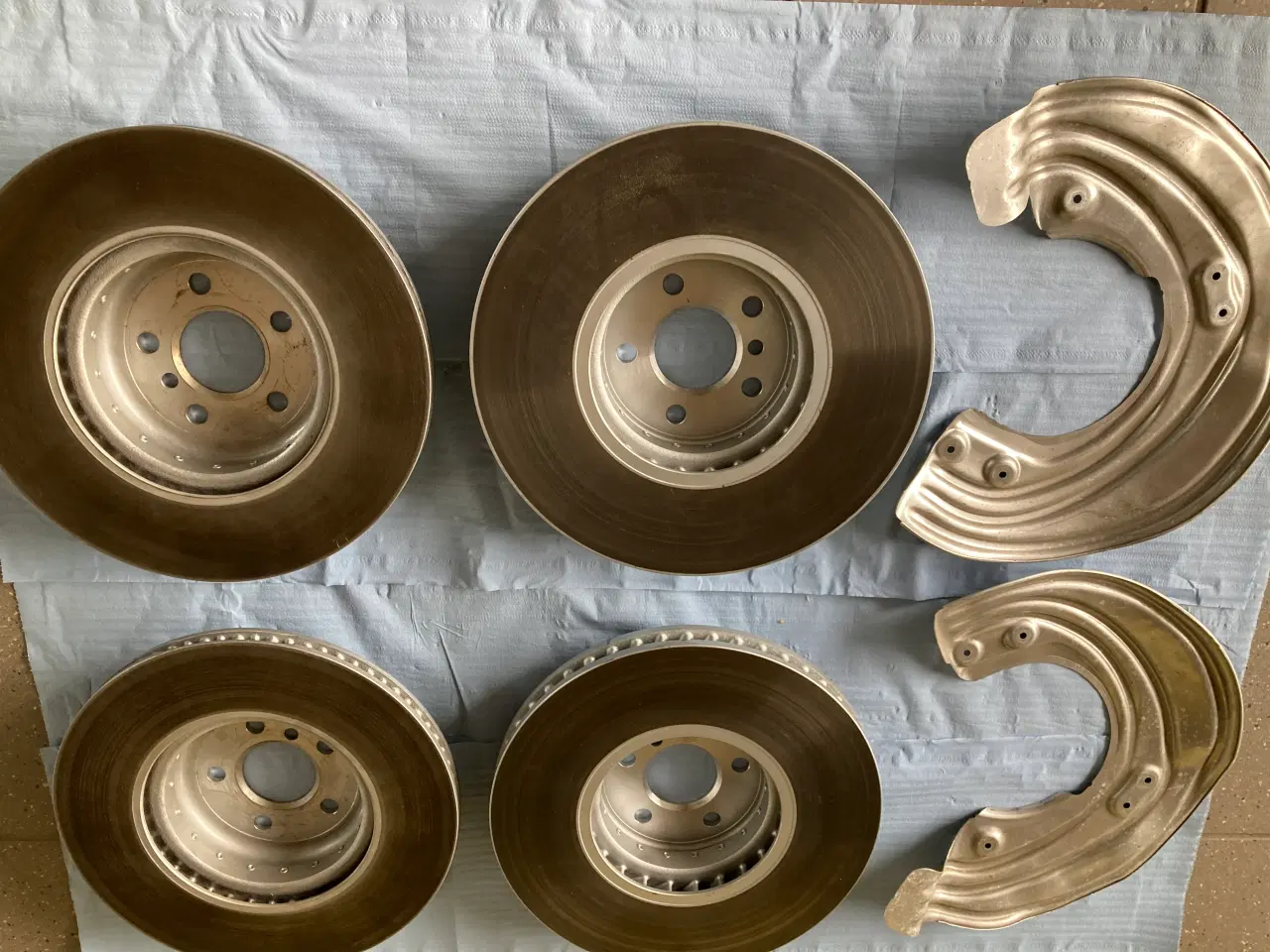 Billede 8 - Bremseskiver til BMW G30 og G31. "Fabriksnye"