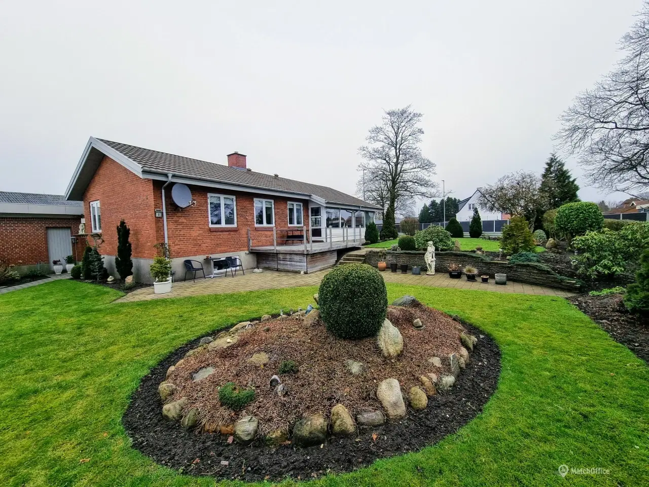 Billede 21 - Markant og synlig ejendom - engroshandel. liberalt erhverv og bolig