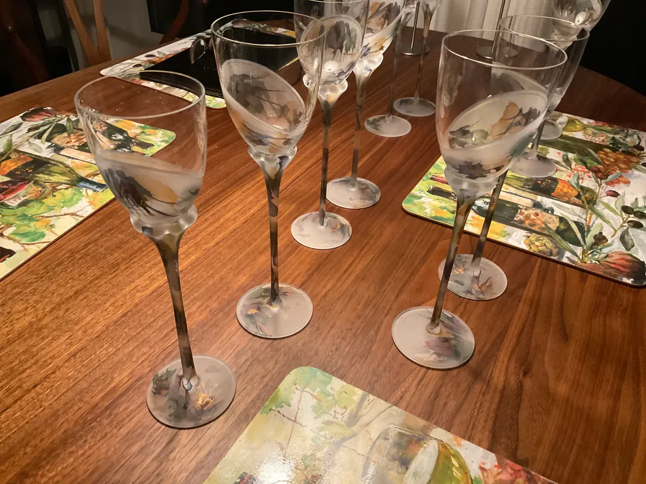 Billede 2 - Flotte dekorative vinglas