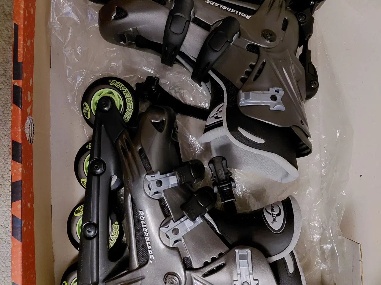 Billede 2 - Nye rulleskøjter str 36