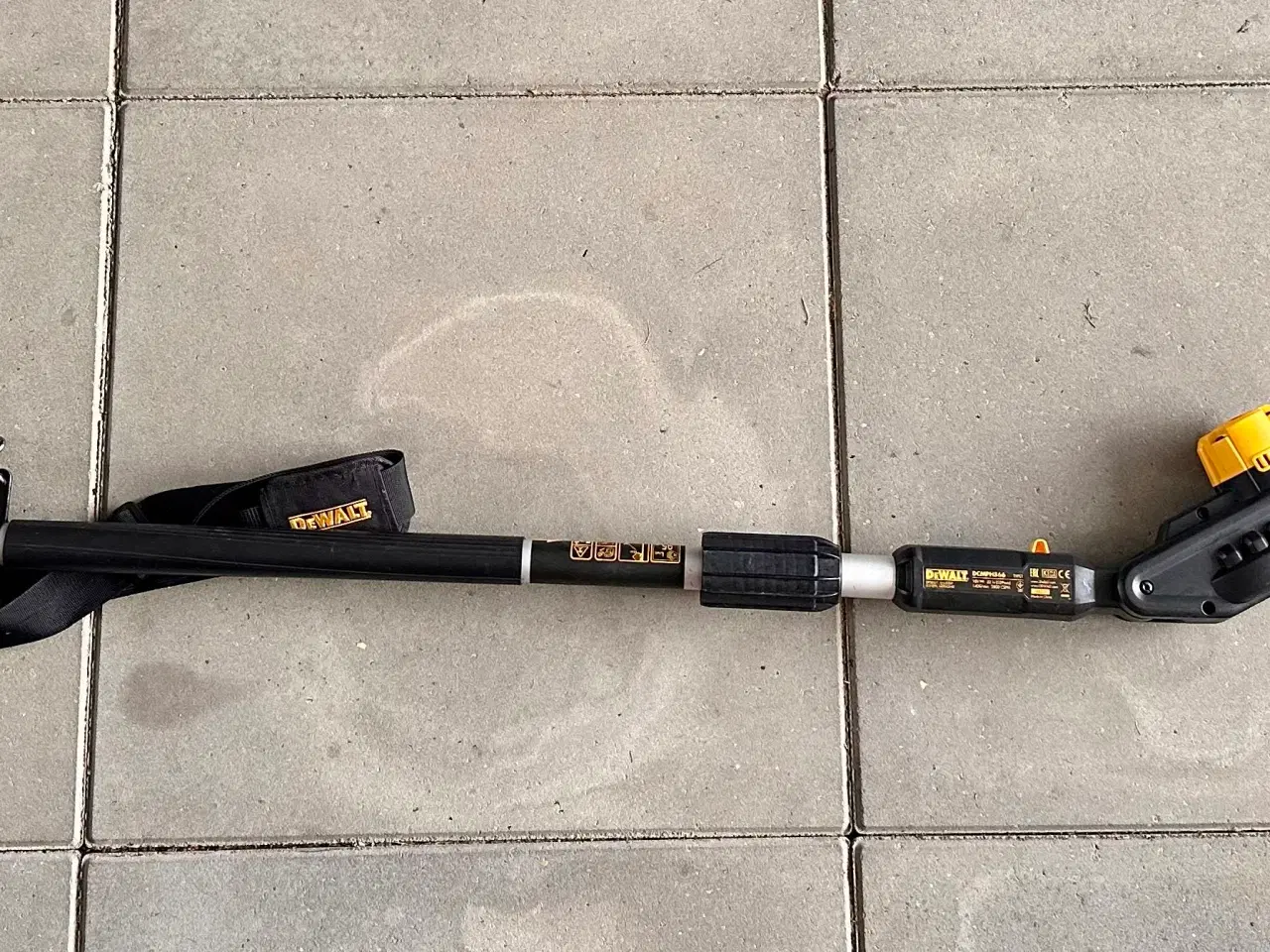 Billede 5 - Dewalt hækkeklipper DCMPH566N
