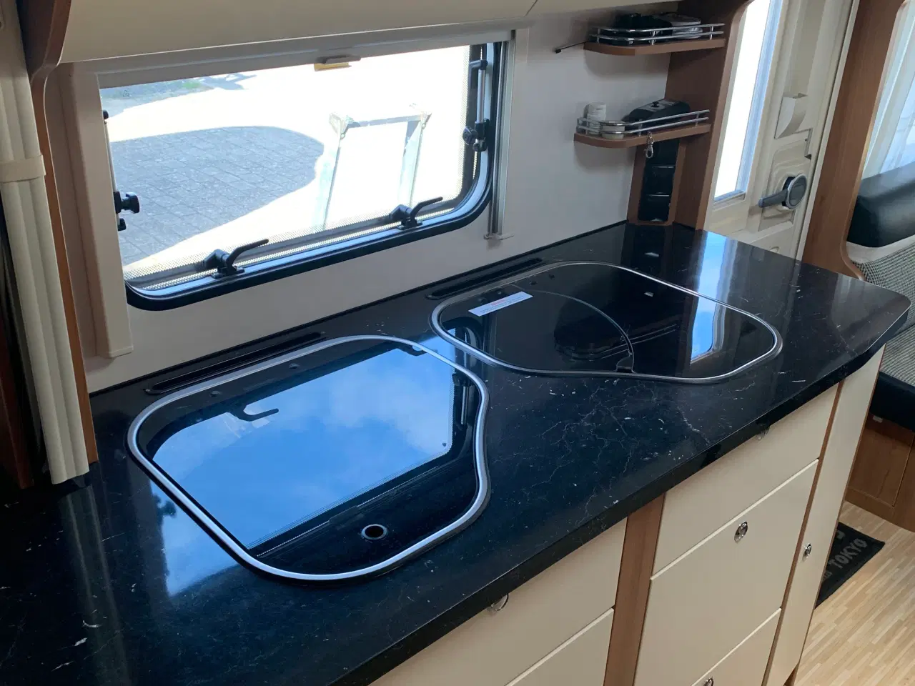 Billede 2 - Campingvogn LMC 520 D