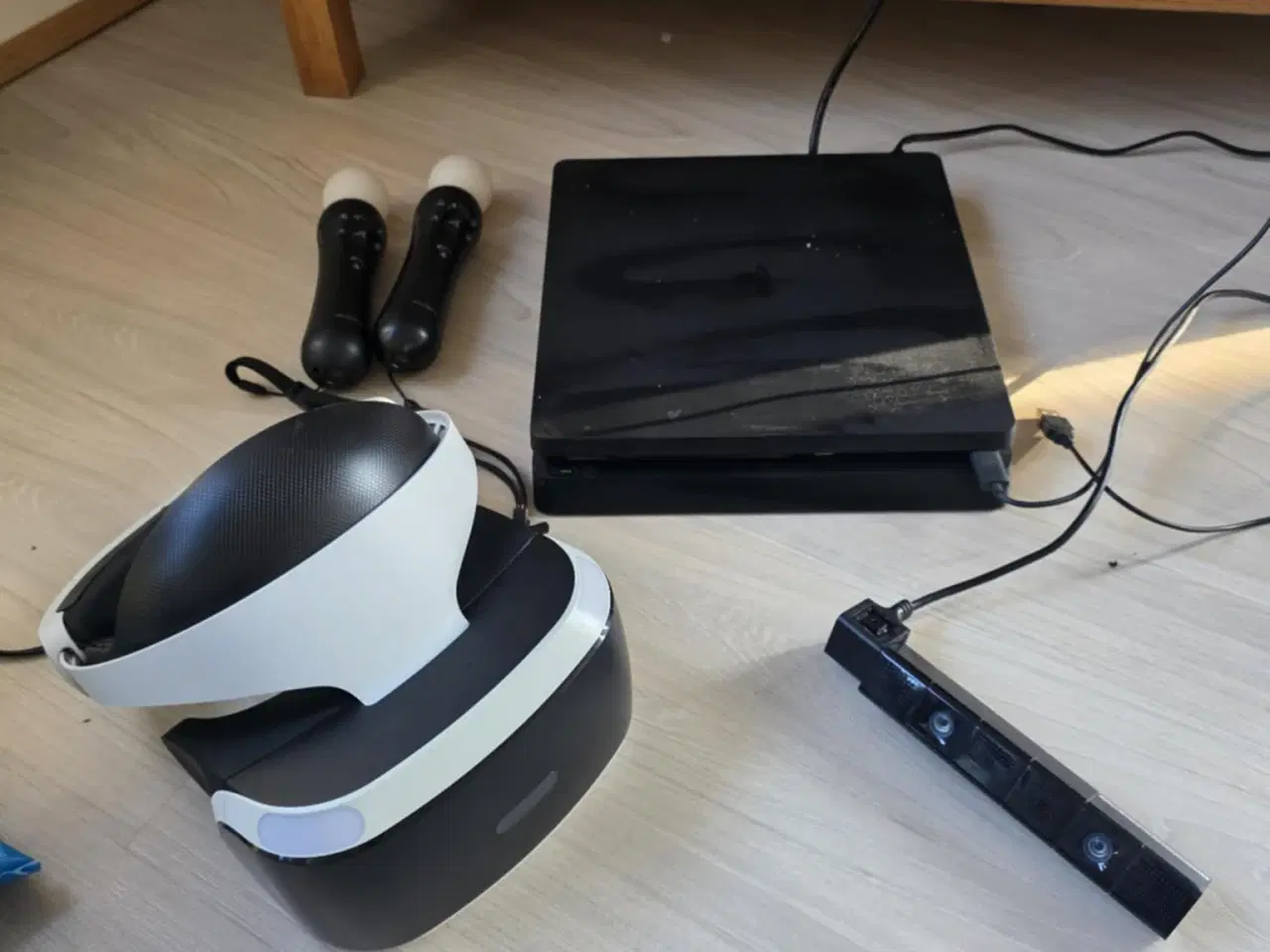 Billede 3 - Kæmpe PS4 + PSVR1 pakke