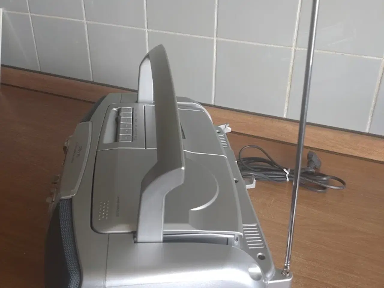 Billede 6 - SONY CFD-V31L TRANSPORTABEL RADIORECORDER