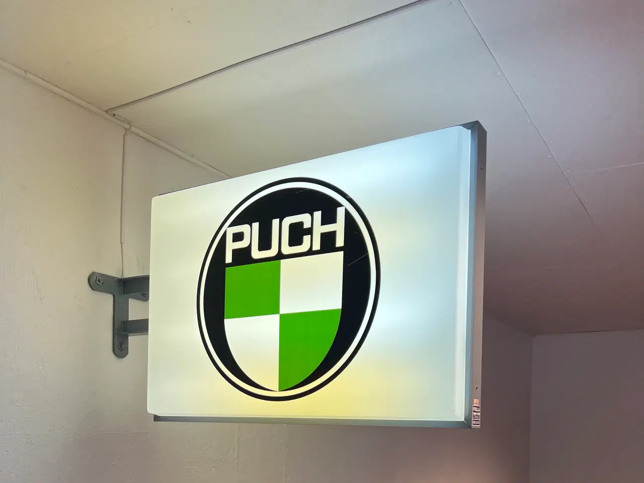 Billede 2 - Puch lys skilt