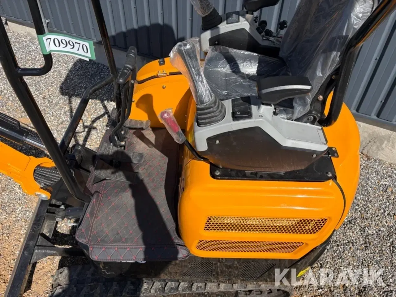 Billede 12 - Minigraver Miva Va20 med 3 cylinder motor