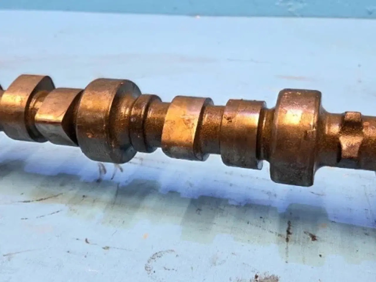 Billede 3 - Ford  675TA    Knastaksel   87802018