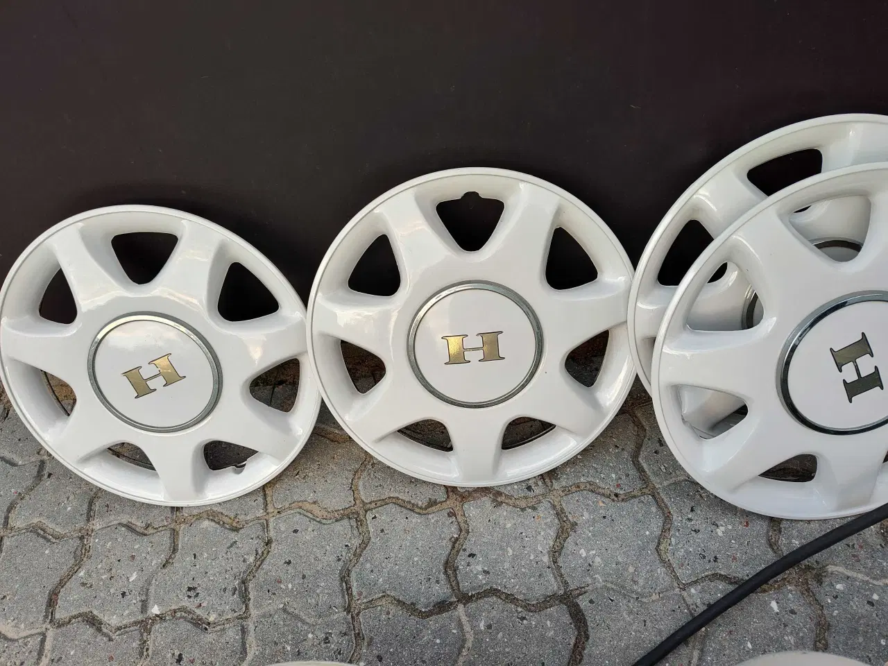 Billede 5 - 4 Pæne Hobby fælge med Hobby hjulkapsler