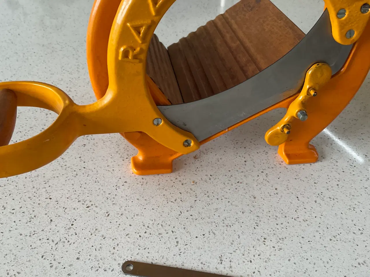 Billede 3 - Raadvad brødskærer retro – fungerer perfekt 