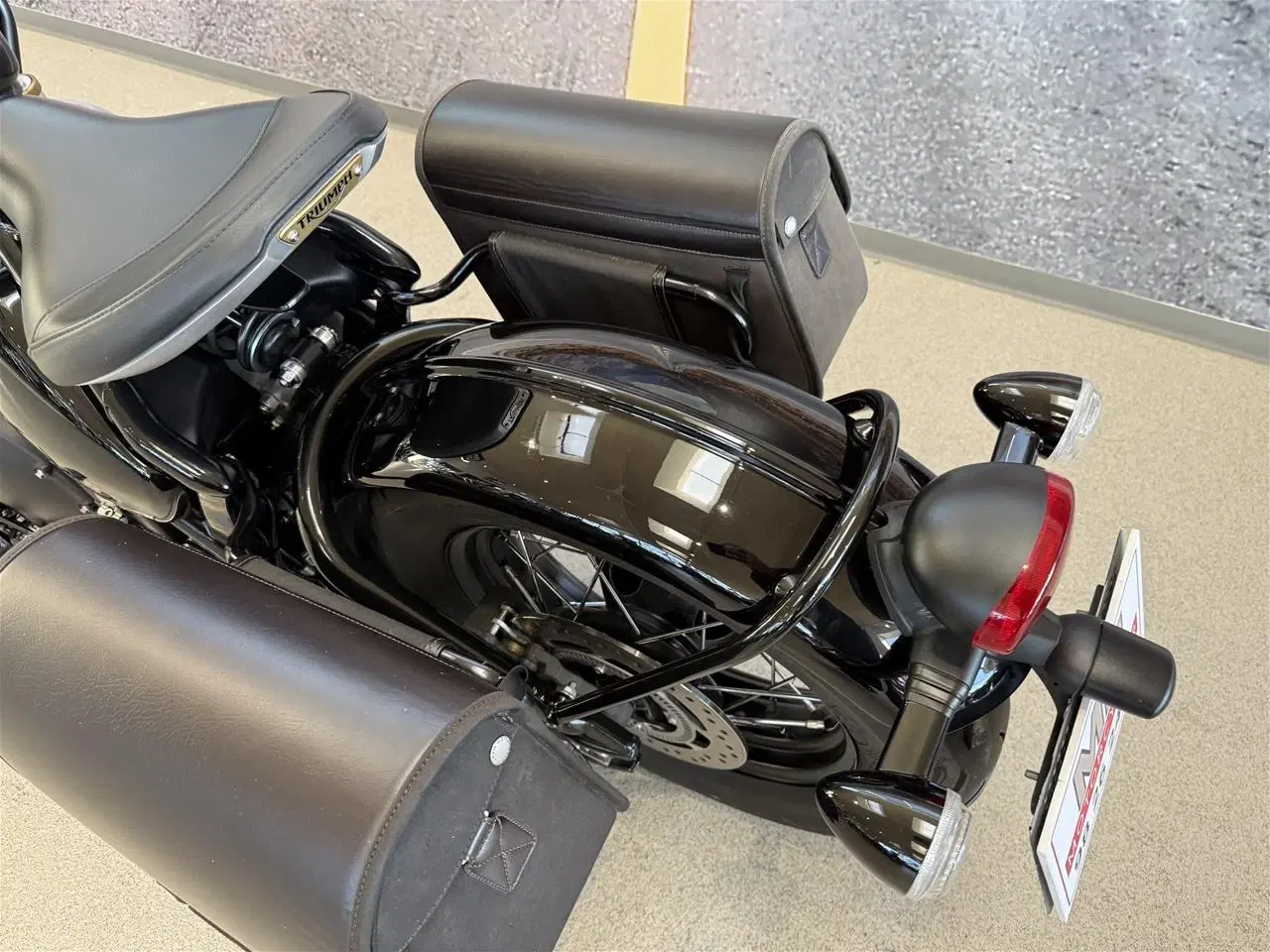 Billede 25 - Triumph Bonneville Bobber Black