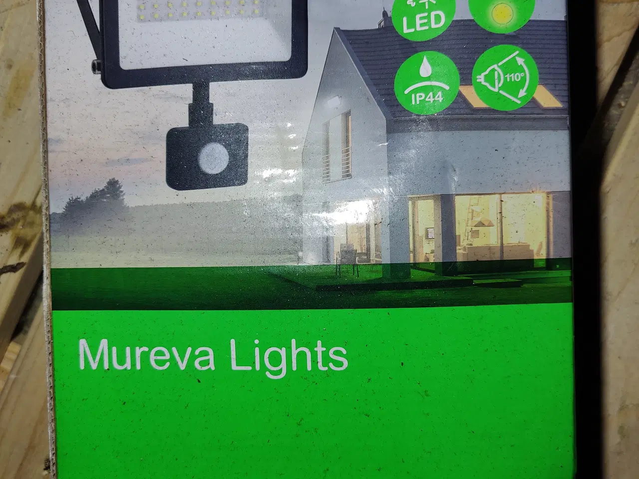 Billede 1 - Schneider Mureva 20w LED væghængt projektør/sensor