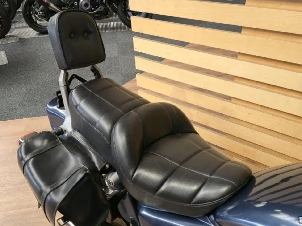 Billede 10 - Honda VF 700 Magna