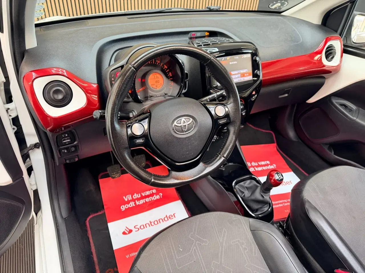 Billede 10 - Toyota Aygo 1,0 VVT-i x-wave Sky