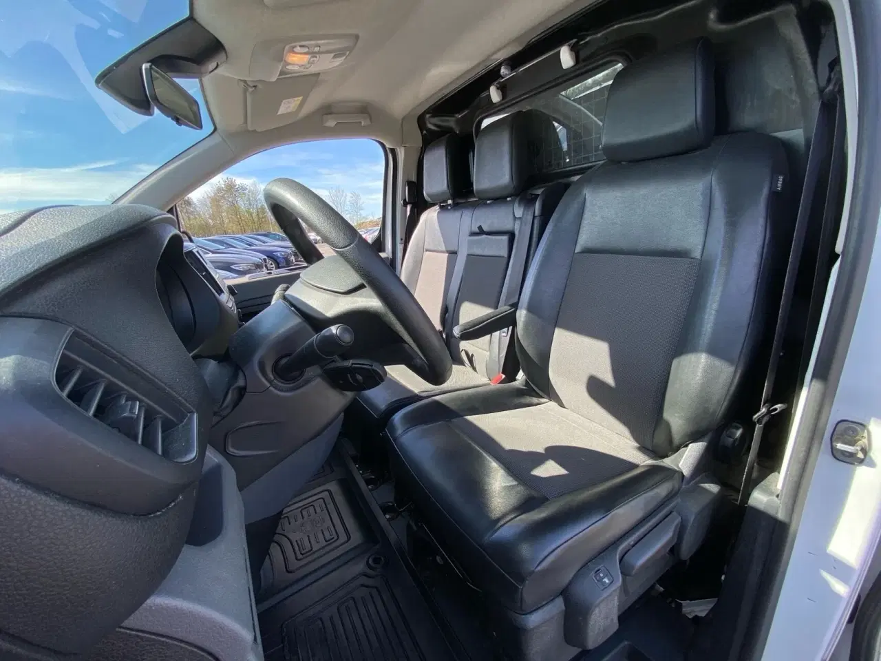 Billede 9 - Toyota Proace Medium 1,6 D Comfort Dobb. Skydedør Dobb. Bagdør 115HK Van 6g