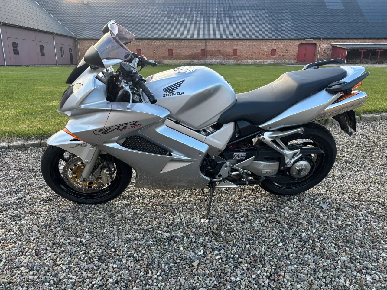 Billede 5 - Honda VFR800 - nyserviceret