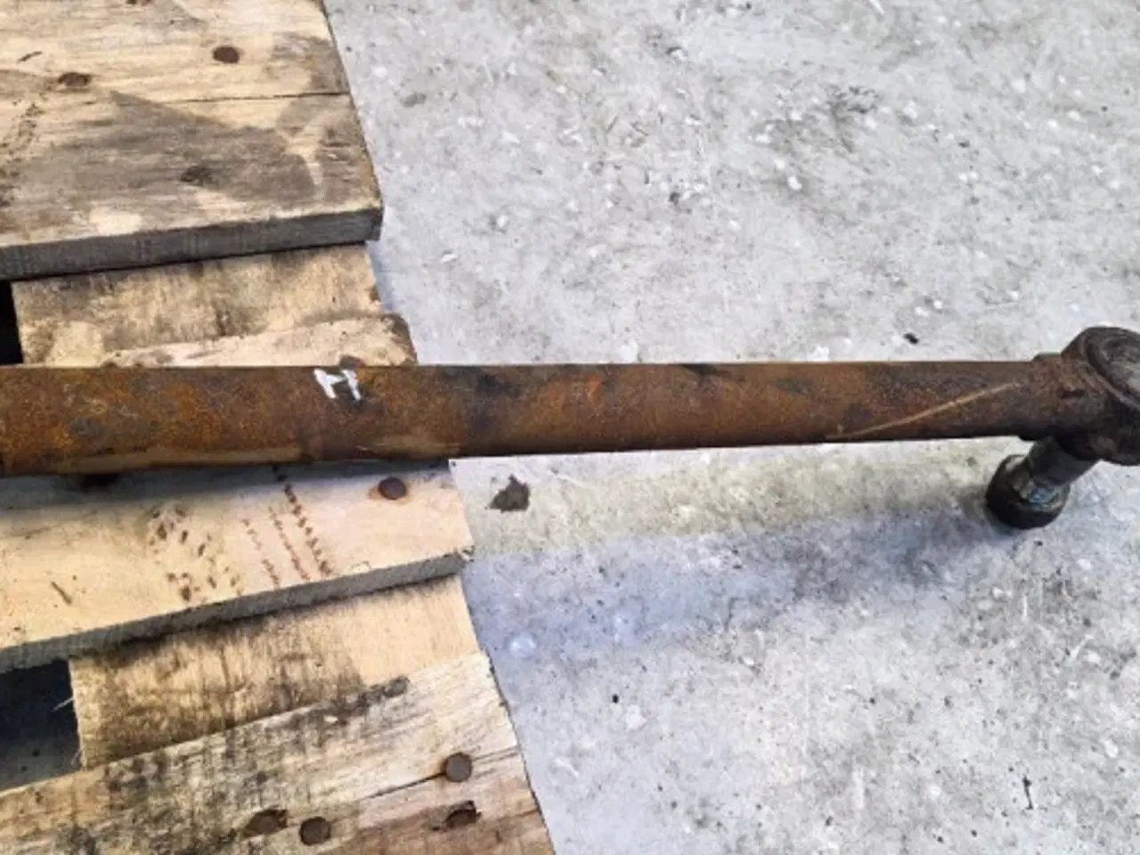 Billede 7 - New Holland LB115B Styrecylinder 85807979