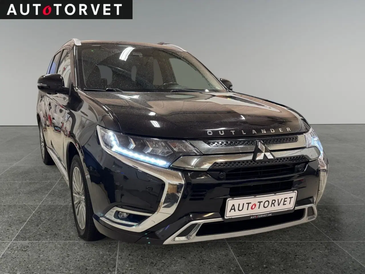 Billede 2 - Mitsubishi Outlander 2,4 PHEV Instyle CVT 4WD