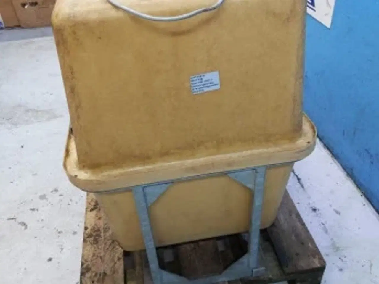 Billede 22 - New Holland FX38 Doseringsanlæg til Ensileringsmidler