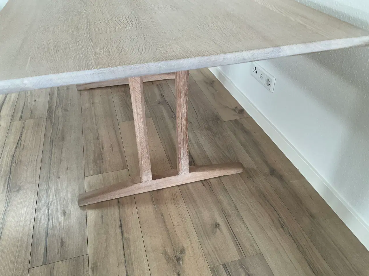 Billede 2 - Shakerbord massiv eg hvidolieret fdb