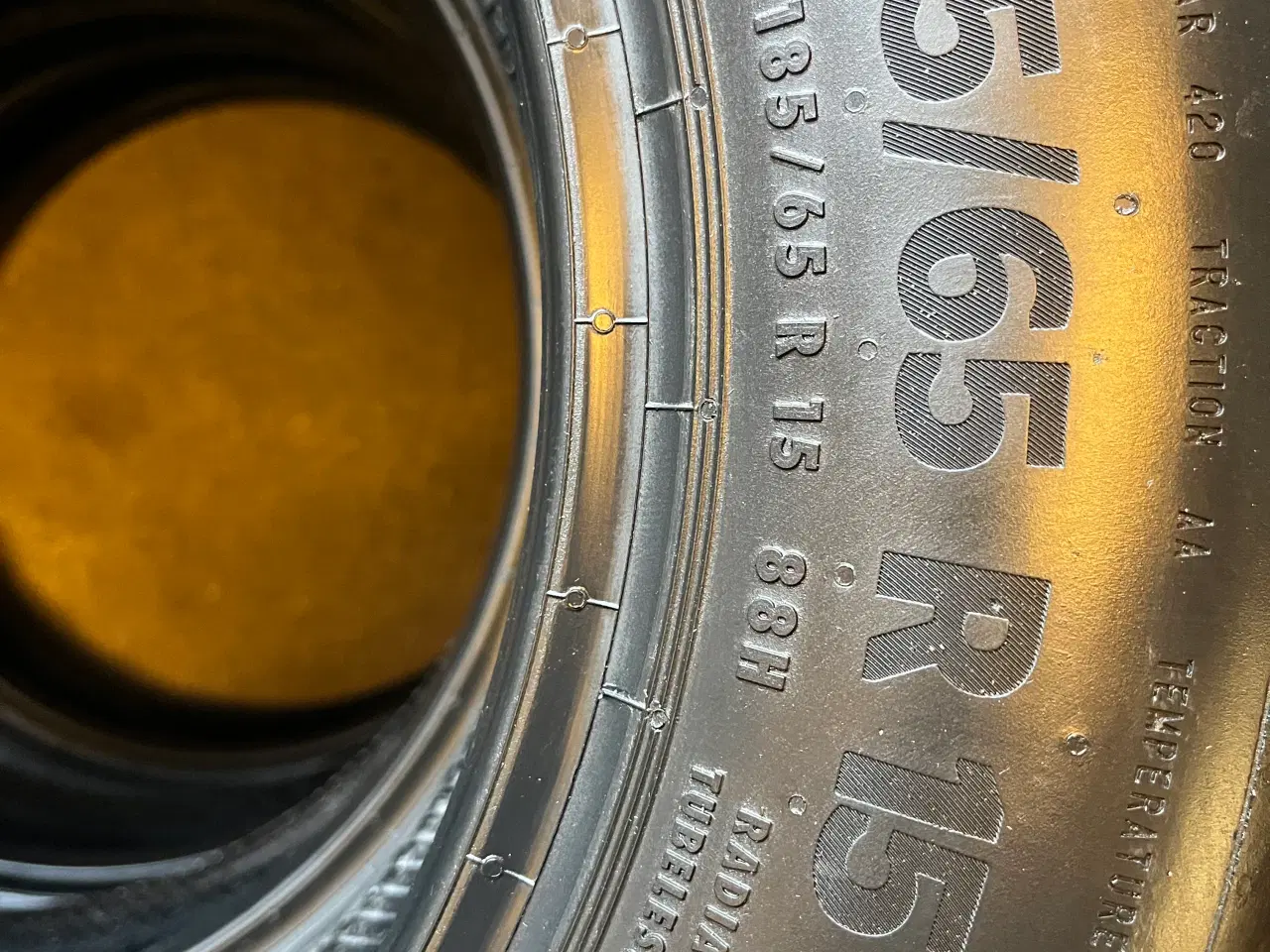 Billede 4 - Nye 185-65-15 sommerdæk. Continental.