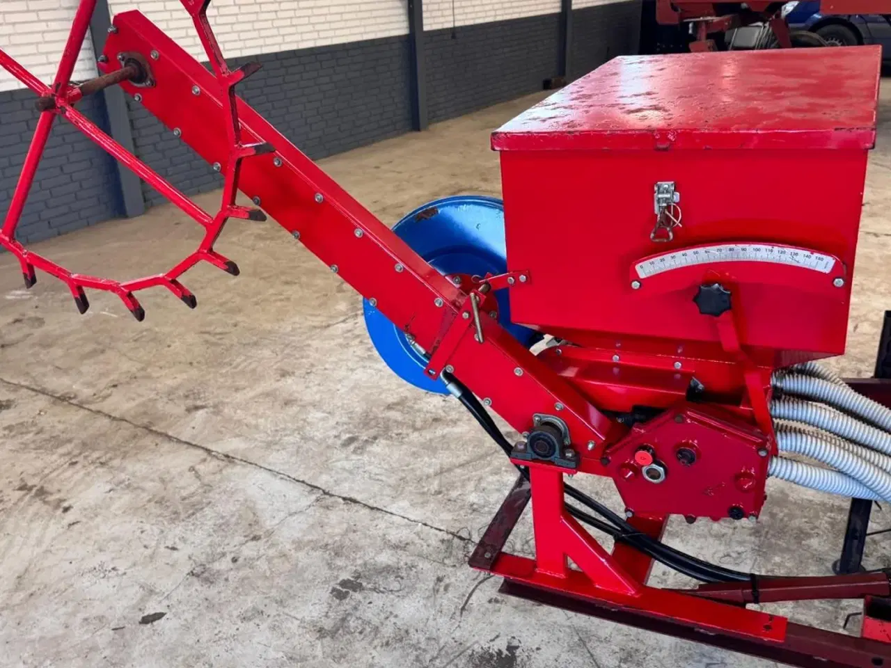 Billede 9 - Hatzenbichler 12 meter med frøudstyr