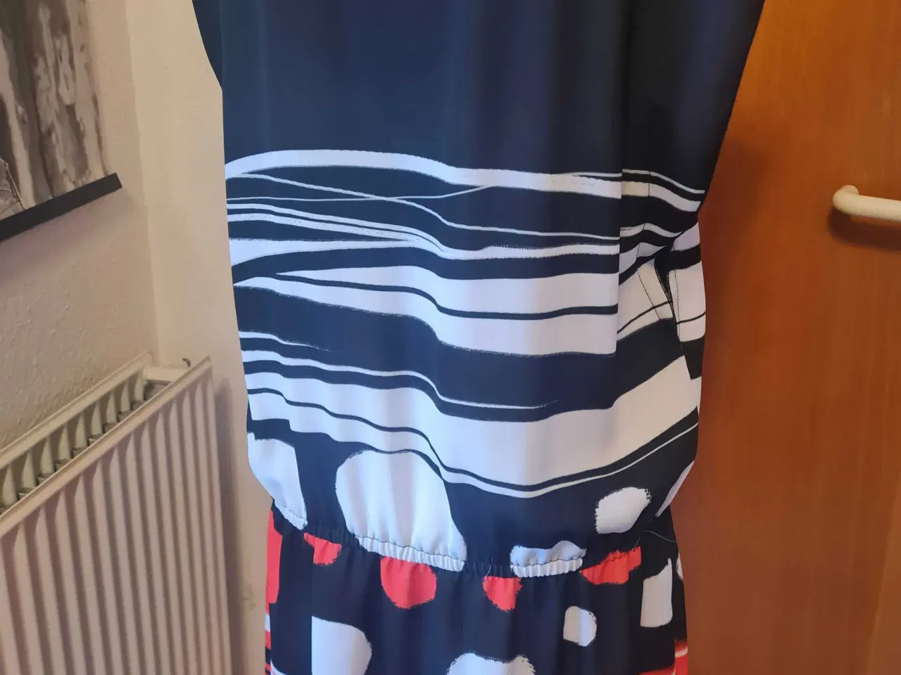 Billede 1 - Kjole str 42 fra Desigual