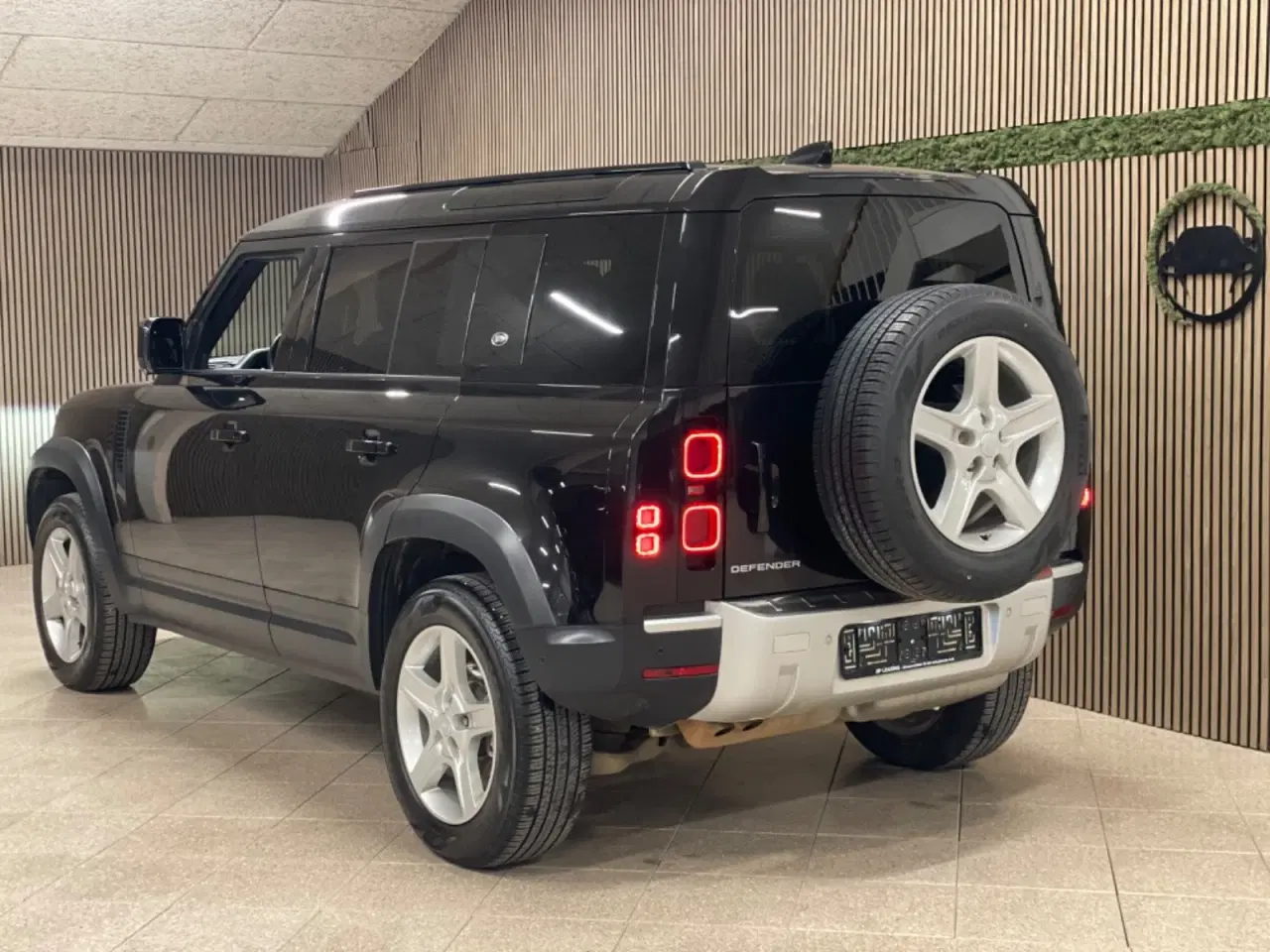 Billede 5 - Land Rover Defender 110 3,0 D250 Hard Top HSE aut. Van