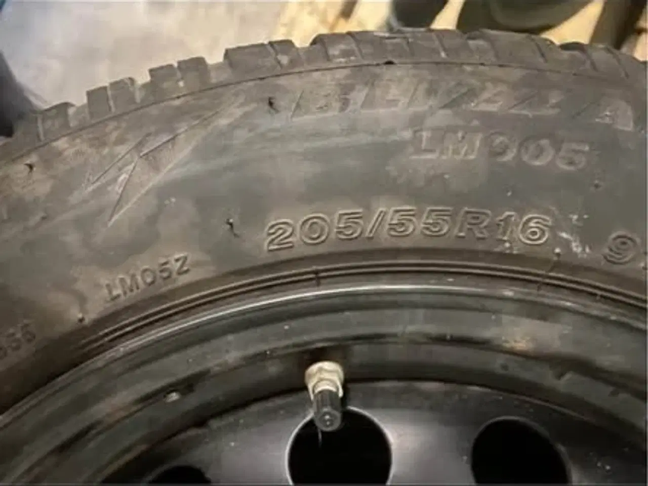 Billede 2 - Vinterdæk Bridgestone 205/55 R16 - Fredericia