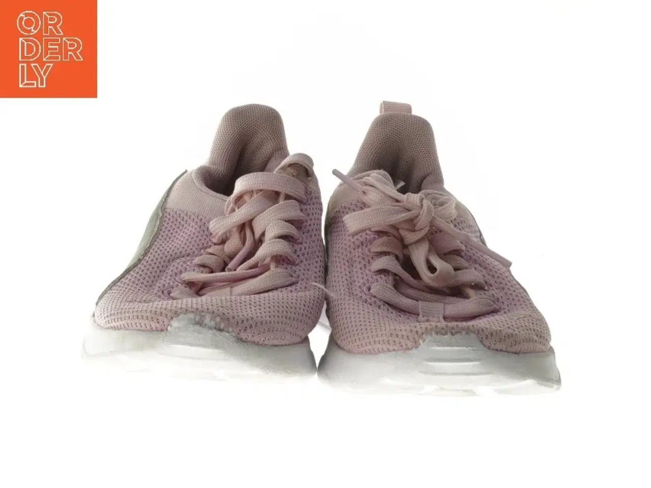 Billede 3 - Lyserøde sneakers str. 36 fra Puma (str. 36 )