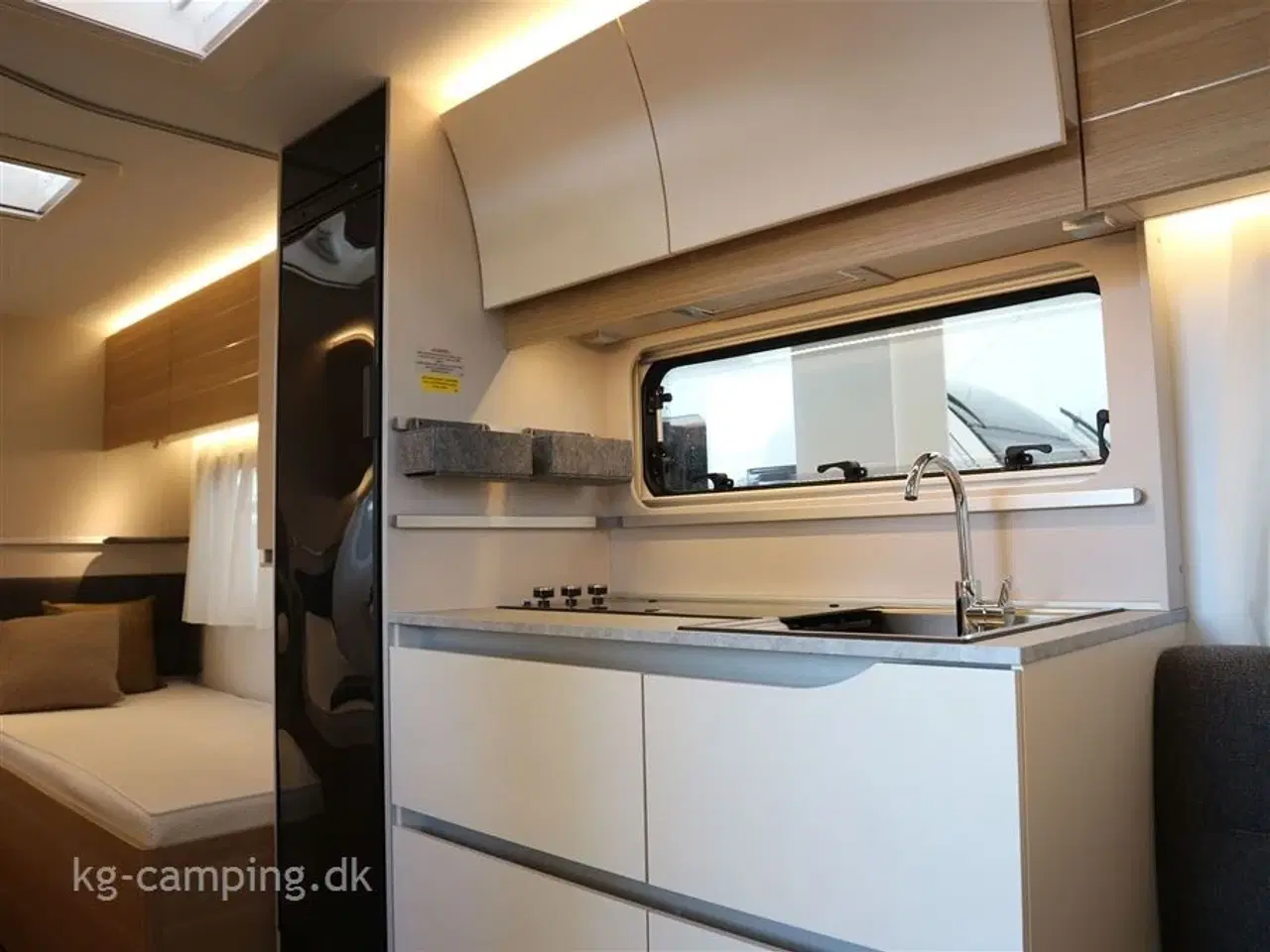 Billede 7 - 2024 - Adria Adora 572 UT Dejlig Kampagne vogn med enkeltsenge og Alde Centralvarme.